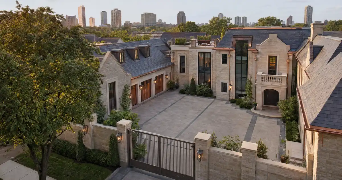 Super Jumbo DSCR Loans in Illinois