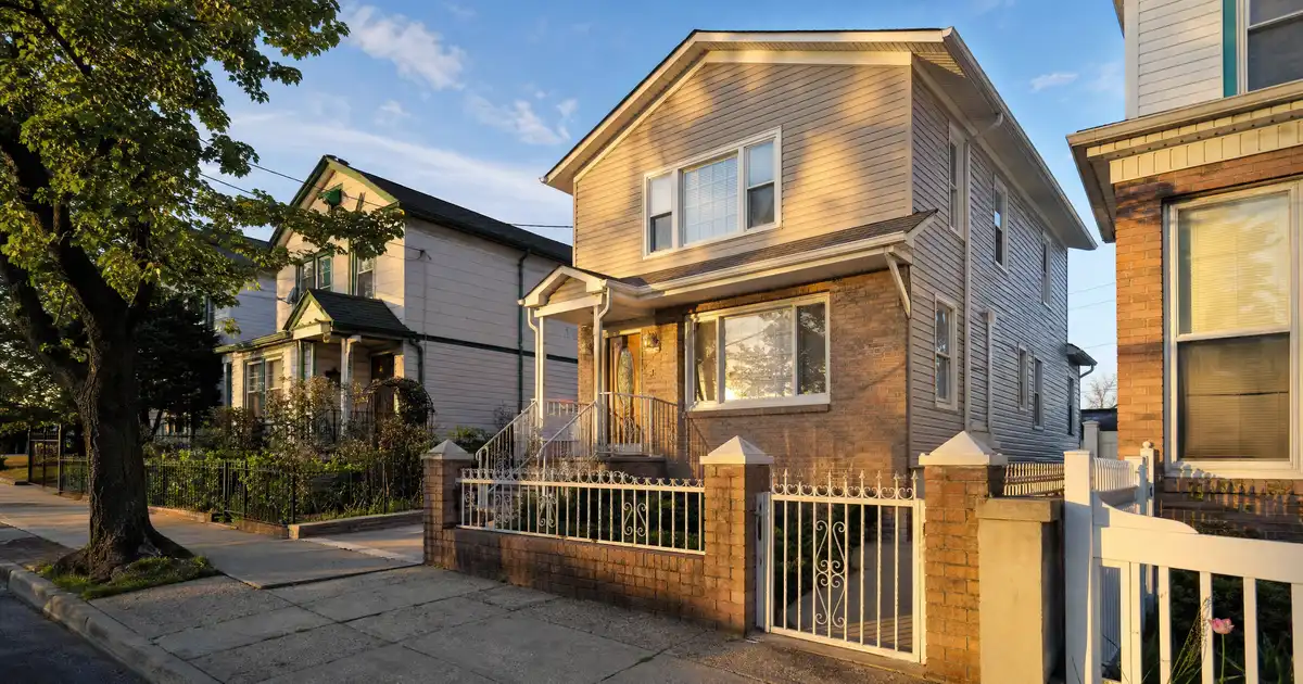 Union City, New Jersey DSCR loans — qualify on the property’s rental income, not personal income.