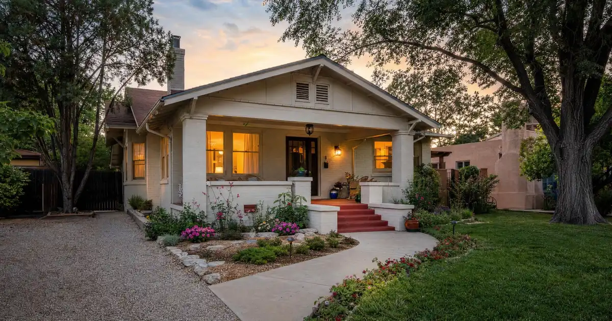 FHA cash-out refinance in Albuquerque, New Mexico — home equity into cash
