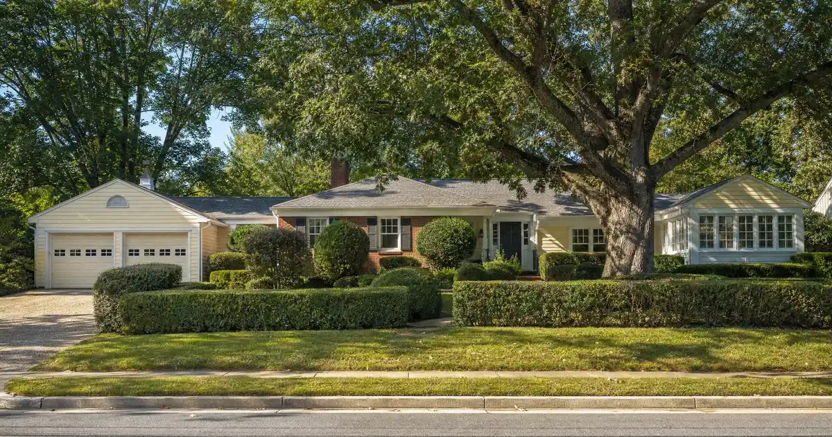 Cash-out refinance in Alexandria, Virginia — home equity into cash