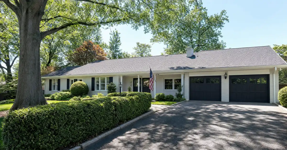 VA cash-out refinance in Arlington, Virginia — home equity into cash for veterans