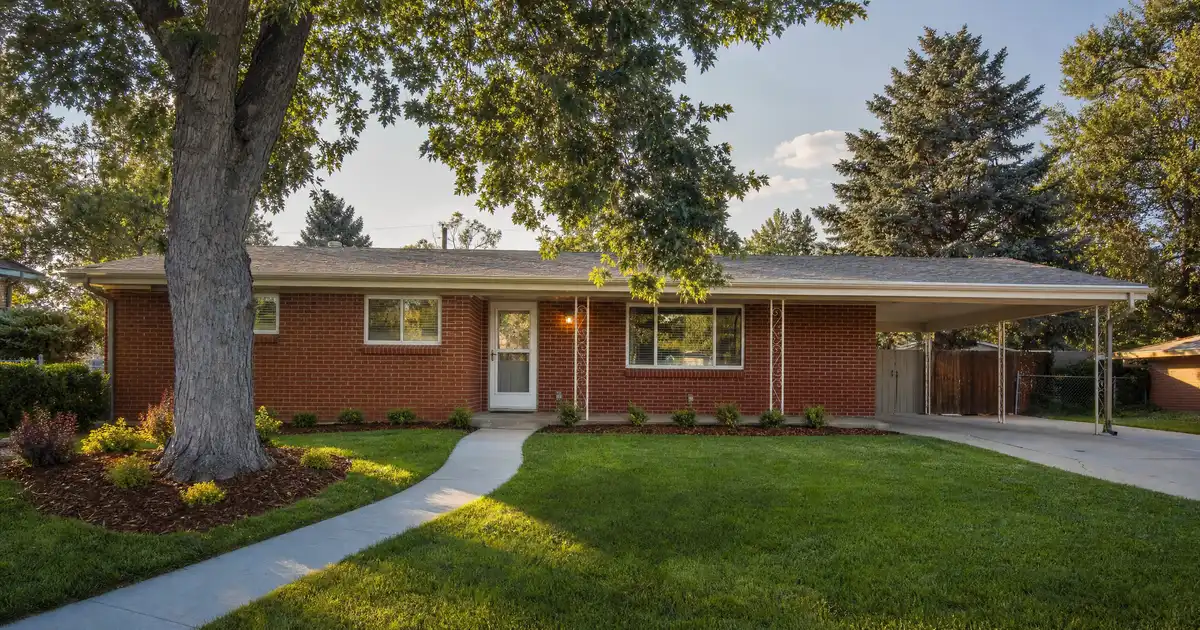 FHA loans in Aurora, Colorado — low down payment FHA mortgage