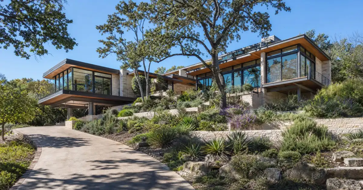 Jumbo cash-out refinance in Austin, Texas — equity above the conforming limit into cash
