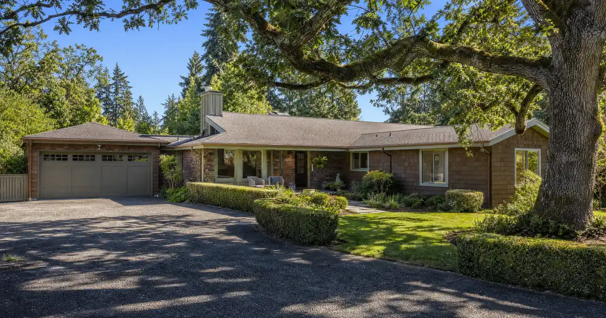 Cash-out refinance in Bellevue, Washington — home equity into cash