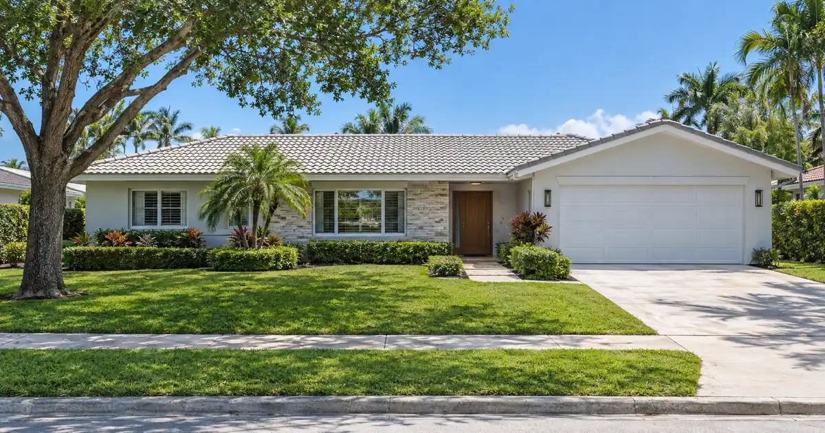 Mortgage refinance in Boca Raton, Florida — a better loan on the same home