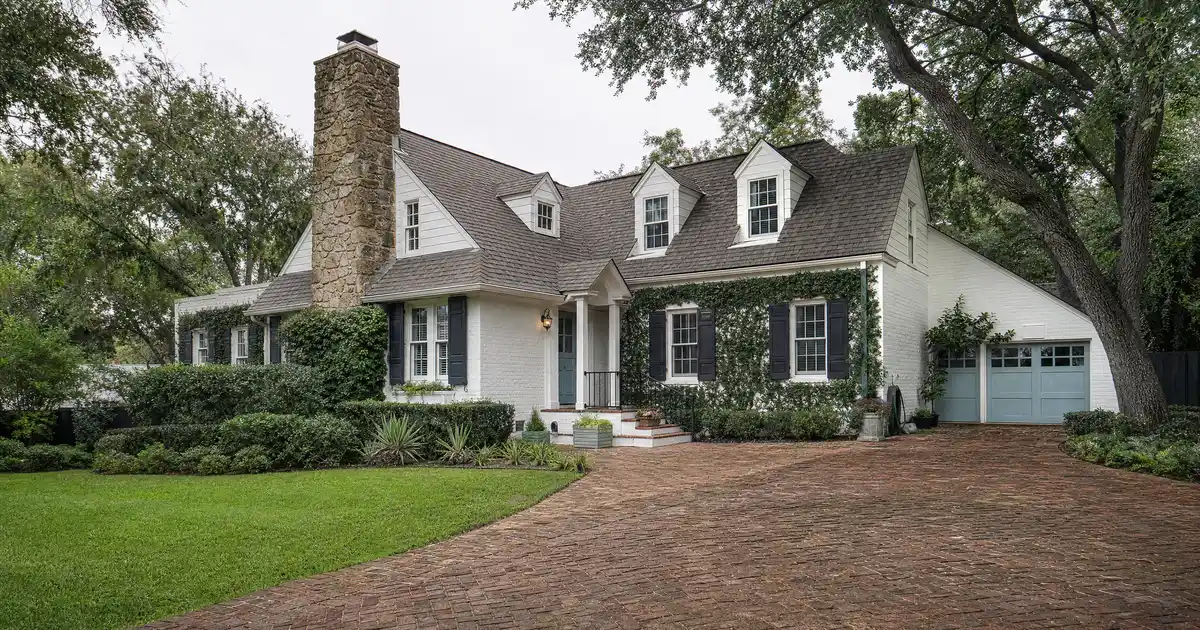 Cash-out refinance in Burleson, Texas — home equity into cash
