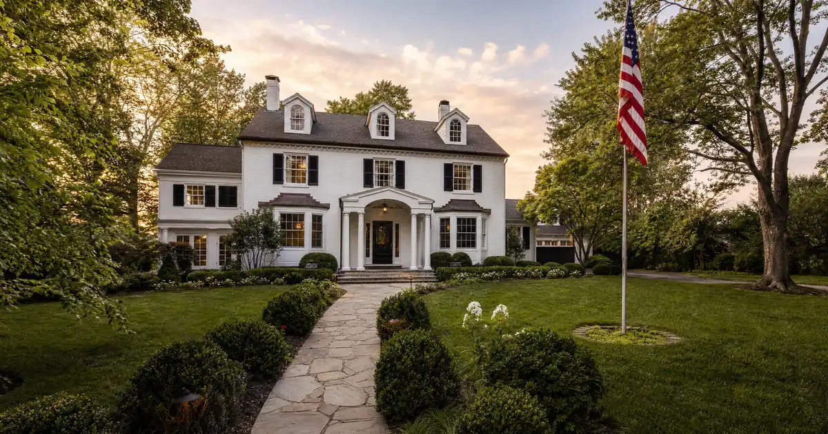 VA cash-out refinance in Cincinnati, Ohio — home equity into cash for veterans