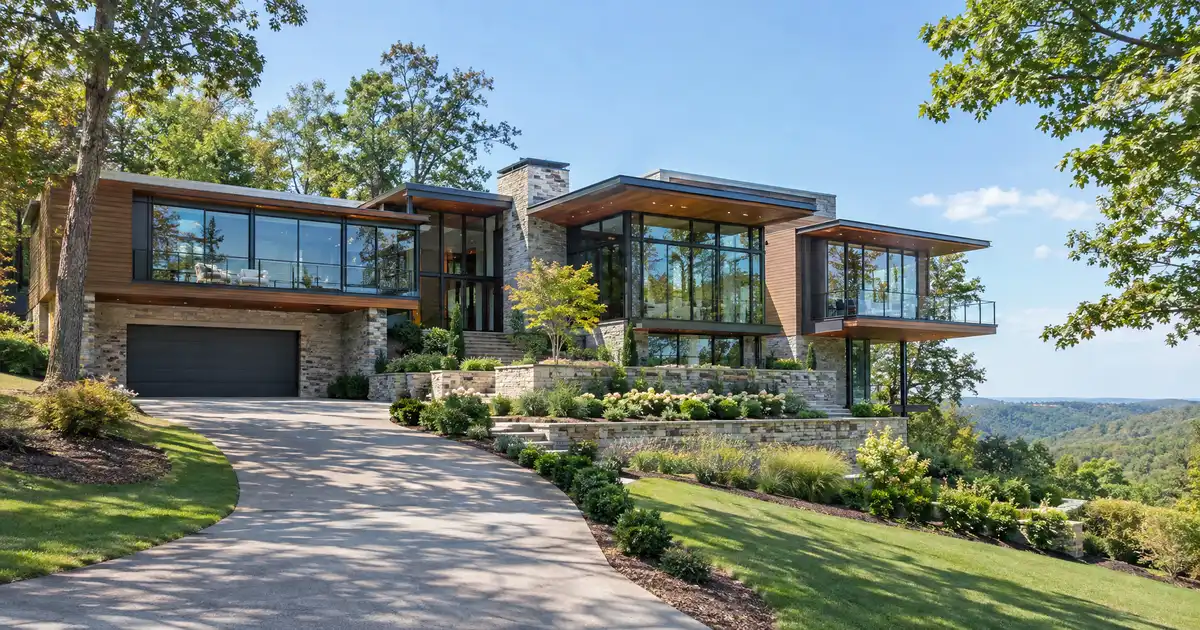 Jumbo cash-out refinance in Columbia, Tennessee — equity above the conforming limit into cash