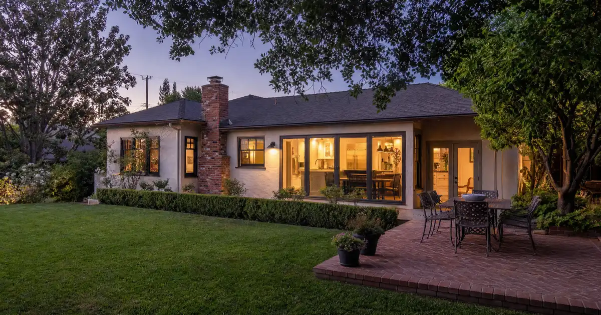 Cash-out refinance in Compton, California — home equity into cash