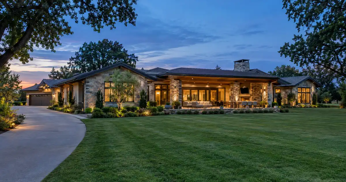 Jumbo cash-out refinance in Corcoran, CA — equity above the conforming limit into cash