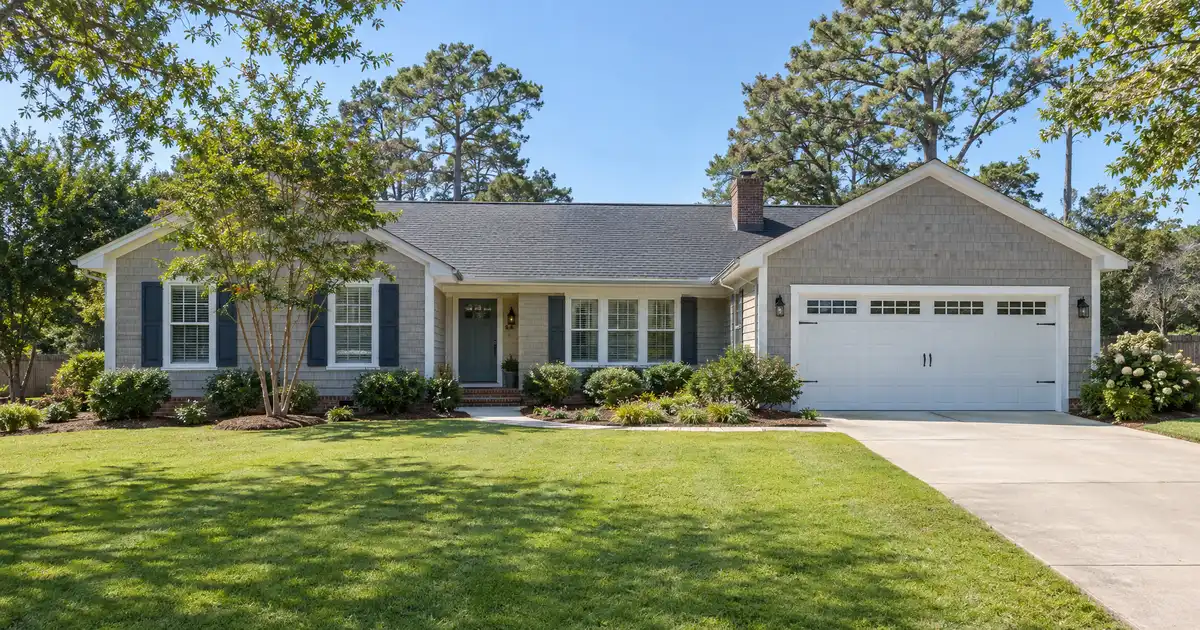 Mortgage refinance in Corolla, North Carolina — a better loan on the same home