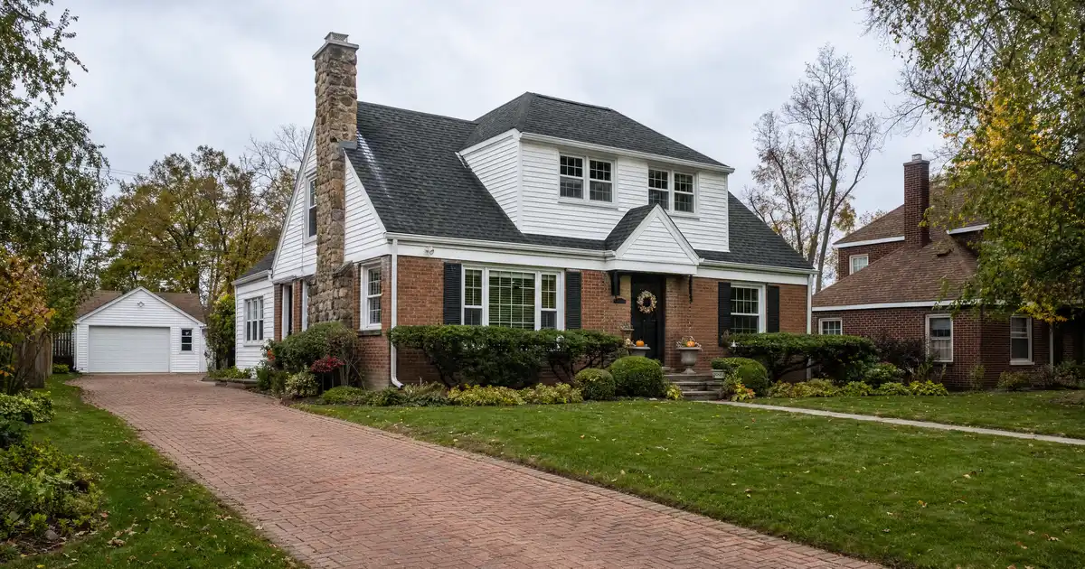 Cash-out refinance in Dearborn Heights, Michigan — home equity into cash