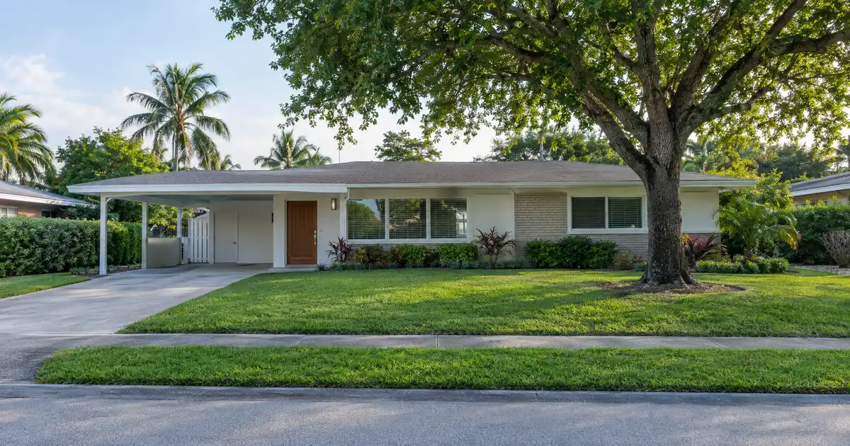 Conventional loans in Doral, Florida — conforming mortgage with a low down payment