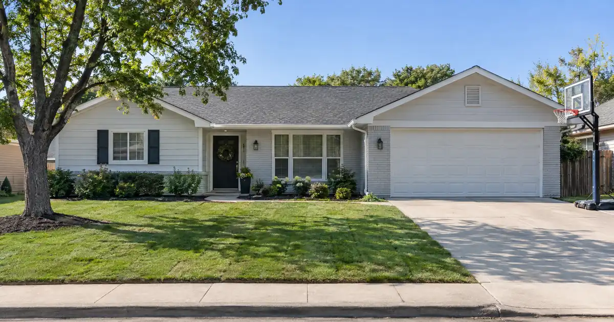 How a Lender Sizes a Conventional Cash-Out Refinance on a Second Home