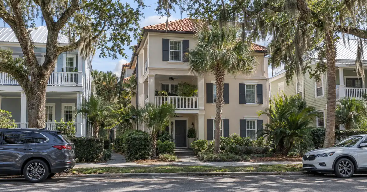 DSCR Cash Out Refinance in Fernandina Beach, Florida: How DSCR Coverage Works on a Fernandina Beach Refi