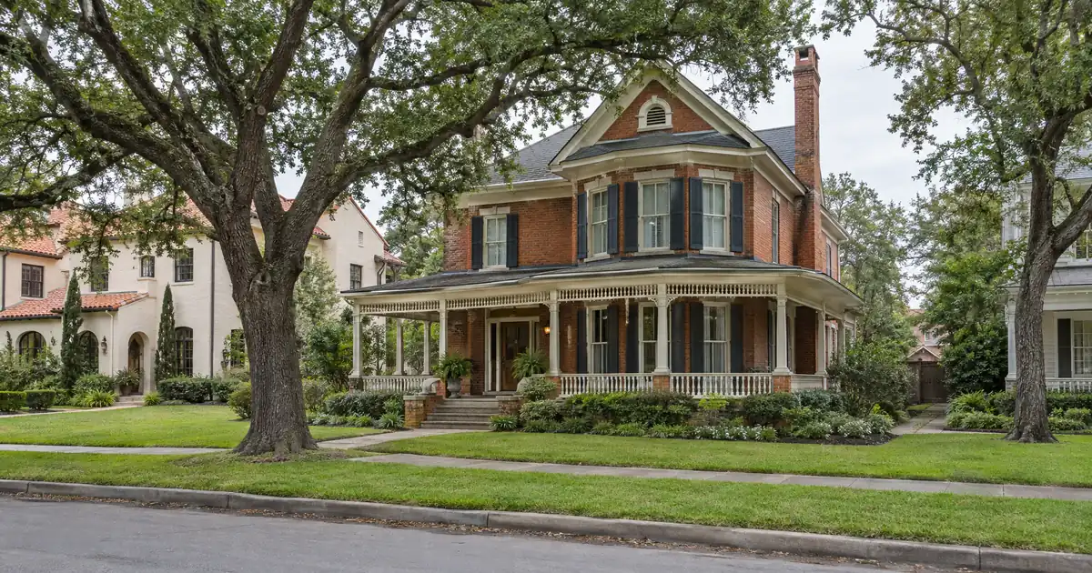 DSCR Cash Out Refinance in Dallas, Texas: The 2026 DSCR Financing Guide to Oak Cliff Rentals