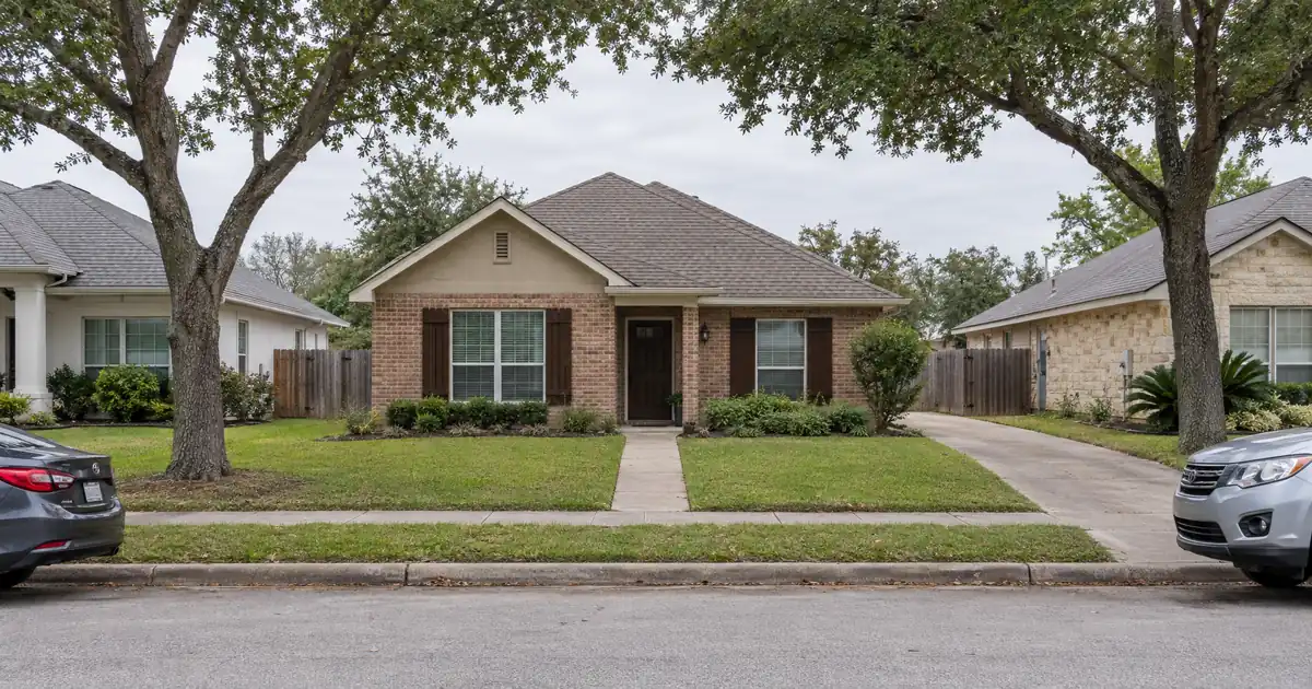 DSCR Cash Out Refinance in Texas City, Texas: Refinery Tenants and a 75 Percent Ceiling