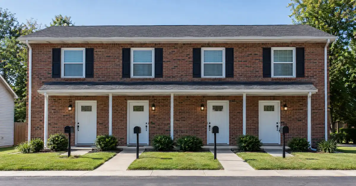 How Much a DSCR Cash-Out Releases on a Fourplex Versus a House?