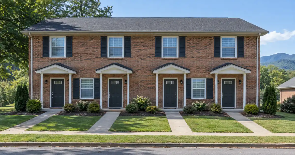 Cash Out Refinance Investment Property in Mcminnville, Tennessee: Fourplex Equity Math