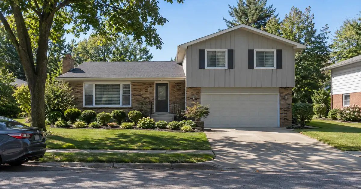 How Much Cash Five LLC Rentals Release in Cash-Outs Versus a Blanket Loan