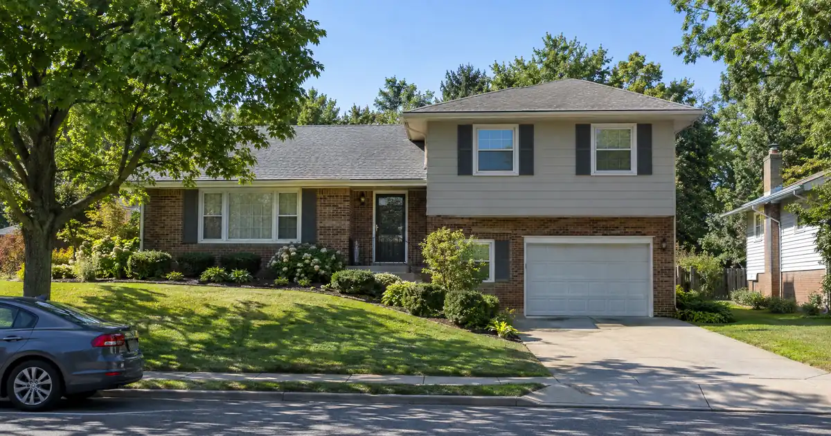 Bank Statement HELOC Requirements When You Want to Keep Your First Mortgage