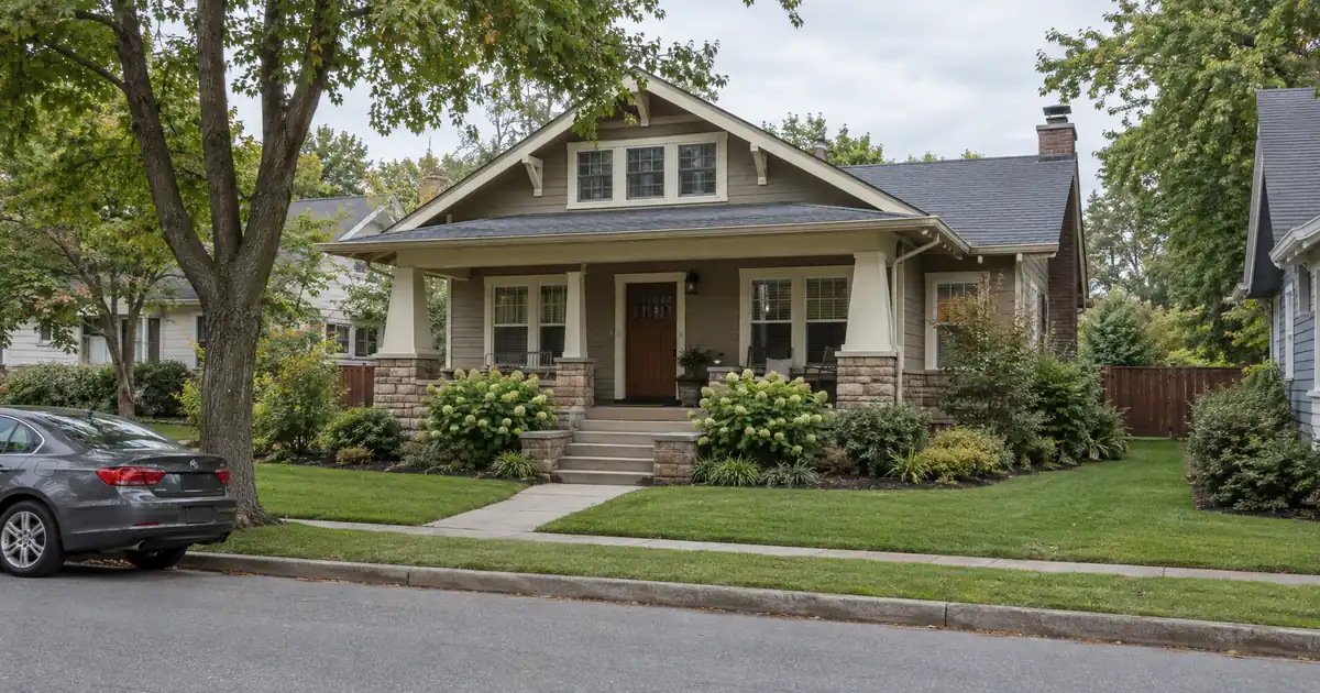 Does a Bank Statement HELOC Keep Your Existing Mortgage Intact?