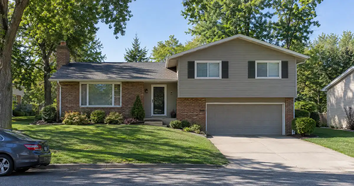 Cash-Out Refinance Requirements for Investors Holding Rentals in LLCs