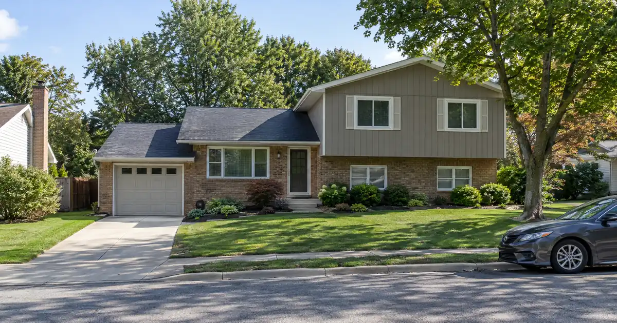 Can a Landlord Keep a First Mortgage and Still Get a Rental HELOC?