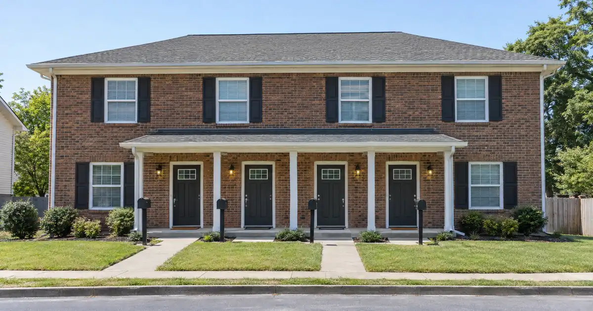 How to Time a Cash-Out Refinance on a Two-to-Four Unit Rental