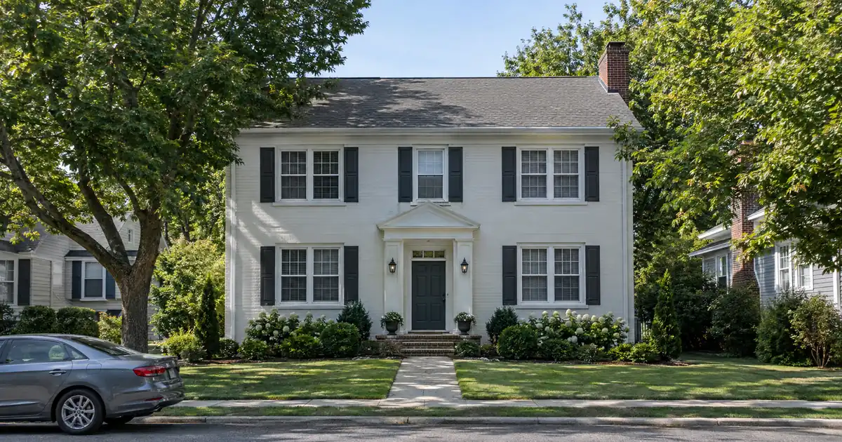 Bank Statement HELOC vs Cash-Out Refi on a Home or Rental