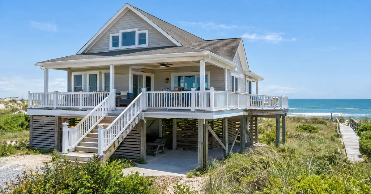 DSCR vs Conventional Airbnb Loan Requirements for Cash-Out