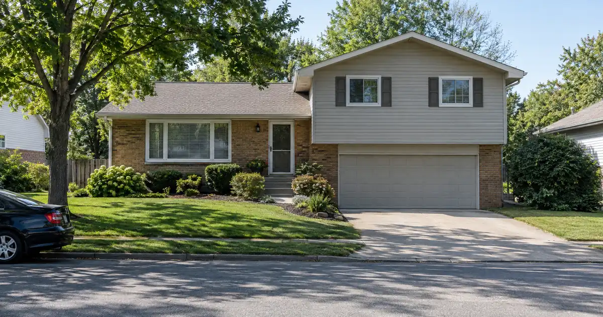 Cash-Out Refinance Options for a Rental ARM That Is Resetting