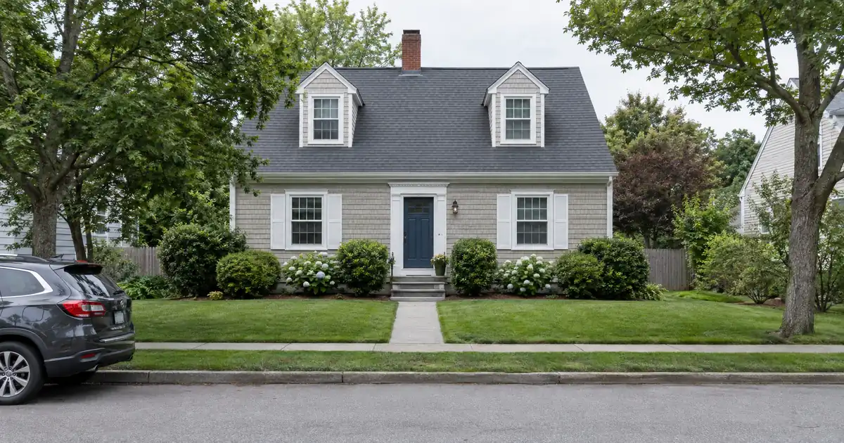Can You Get a Rental HELOC With a Below-Market Lease in Place?