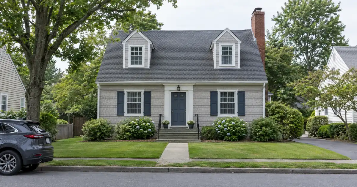 Cash-Out Refi vs Delayed Financing for the Next Rental Purchase