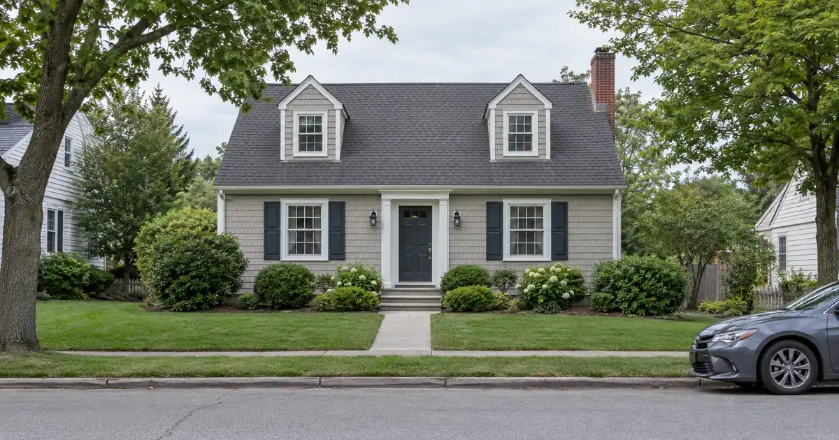 Does a Non-Borrowing Spouse Have to Sign for a Bank Statement HELOC?