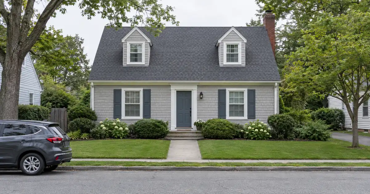 How Much Equity W-2 Investors Need in a Rental for DSCR Cash-Out