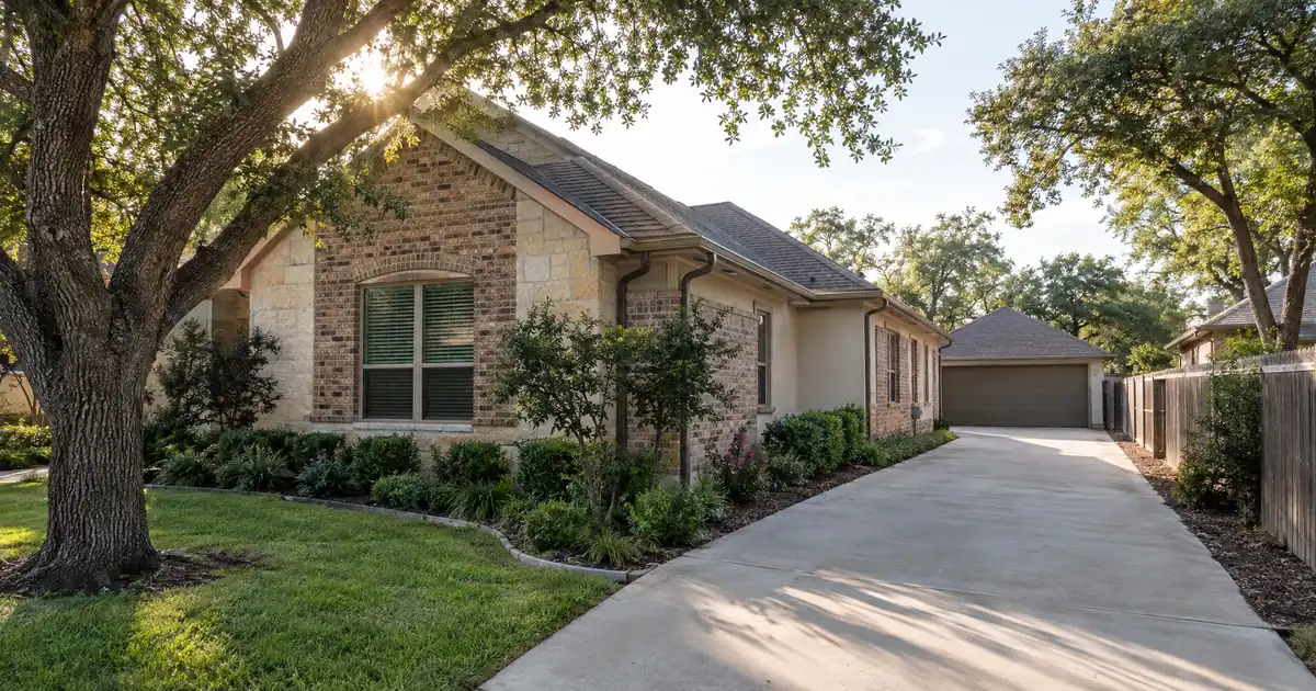 Bank Statement HELOC Occupancy Rules for Self-Employed Landlords in Texas
