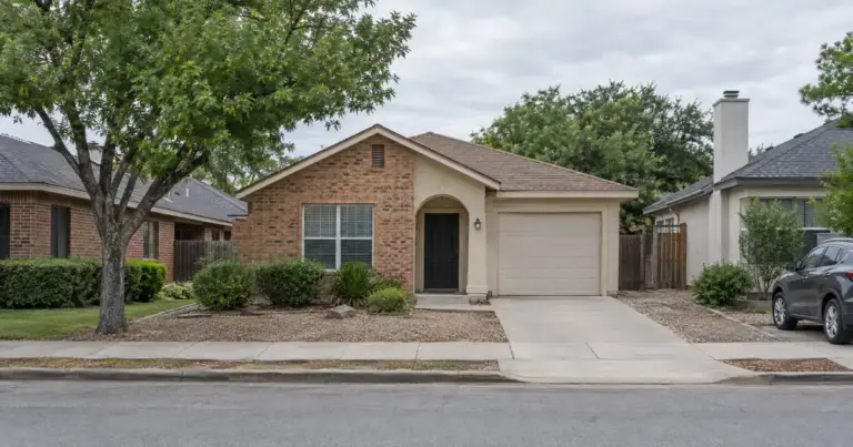 Banks That Offer HELOC on Investment Property in El Paso, TX