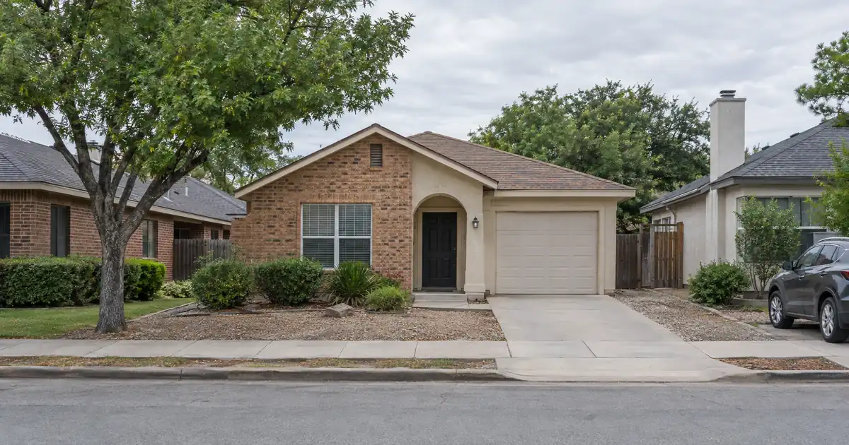 Banks That Offer HELOC on Investment Property in El Paso, TX