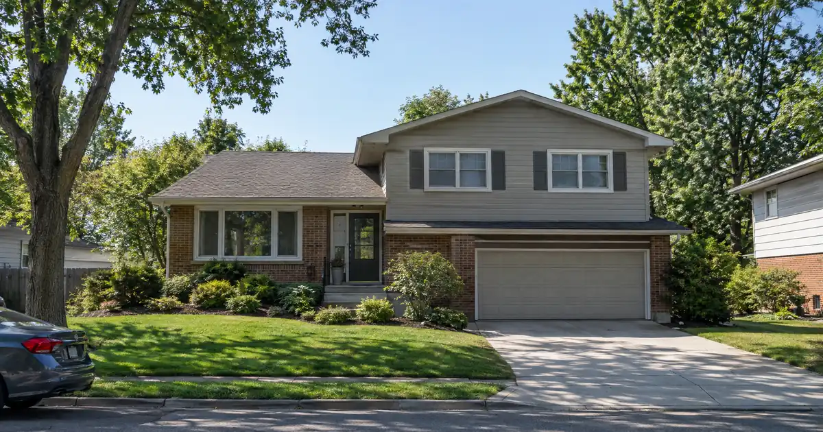 DSCR Cash-Out Documentation When a Lease Expires During Refinance
