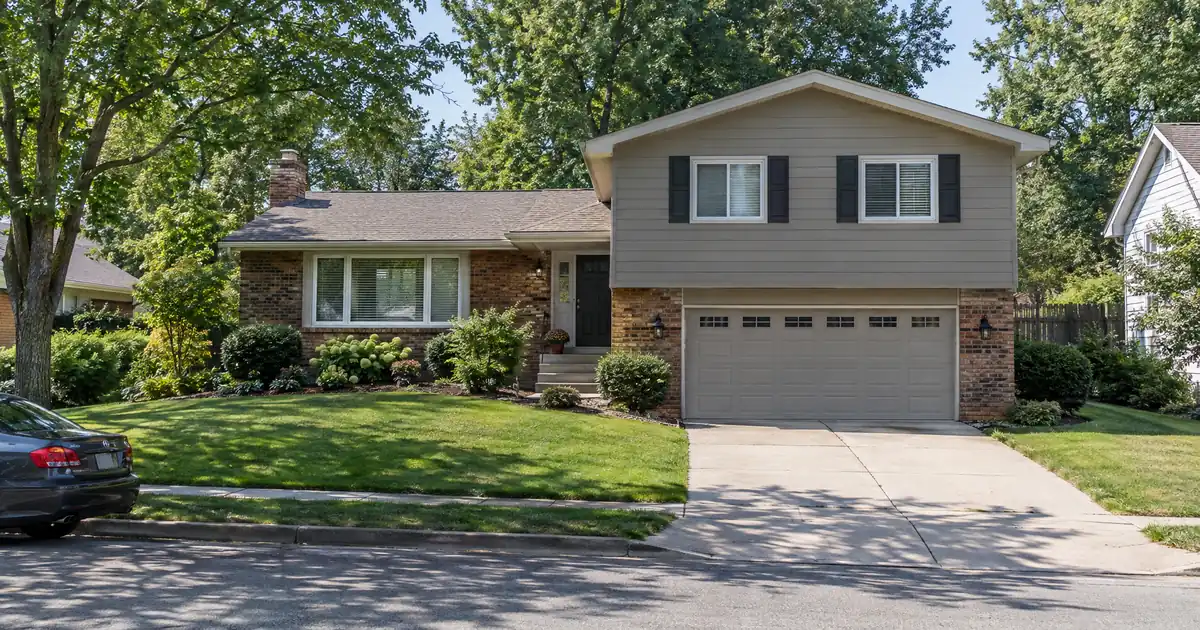 Can a $2M Rental Held in an LLC Get a DSCR Cash-Out Refinance?