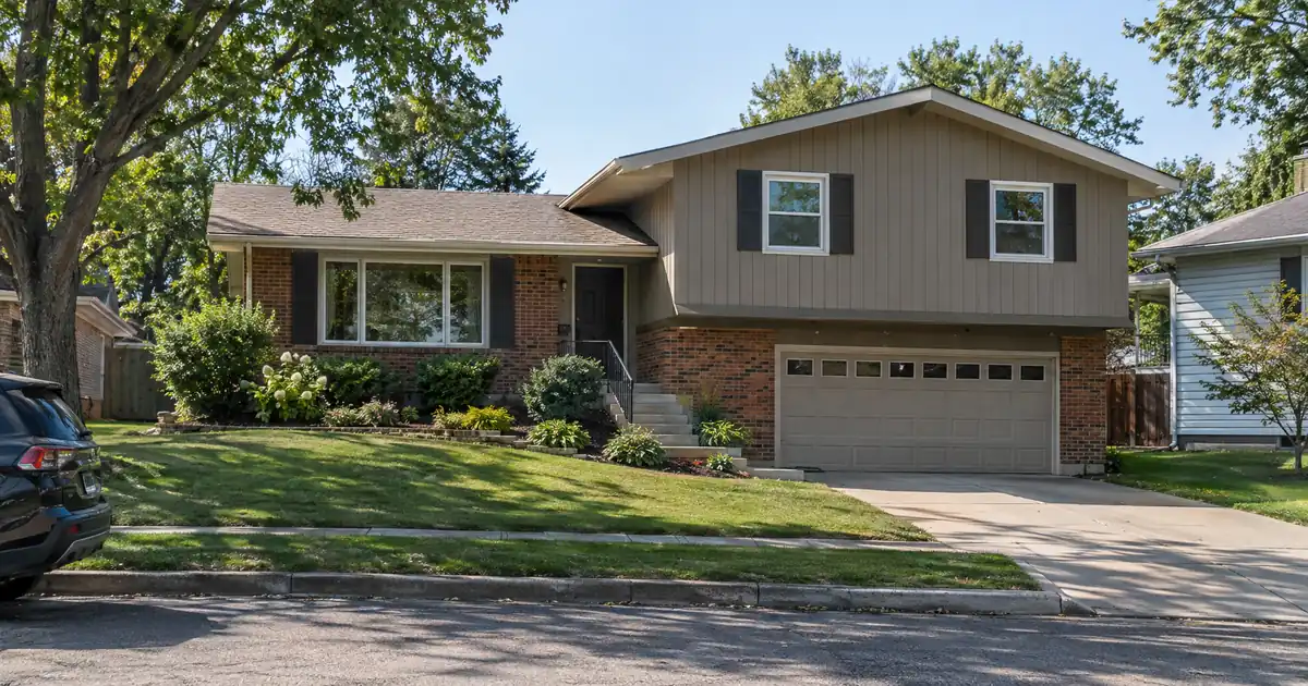 Can a Business Owner Use Bank Statement Cash-Out to Buy a Rental?