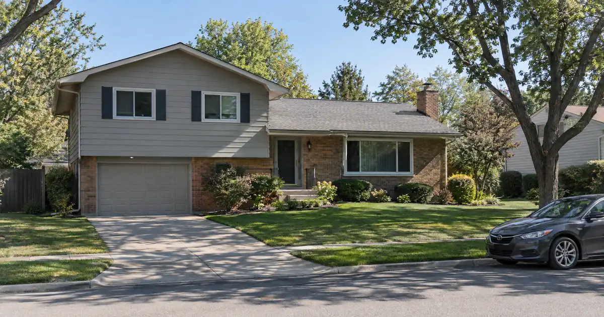 Where to Find a Rental Line of Credit on a Paid-Off Property