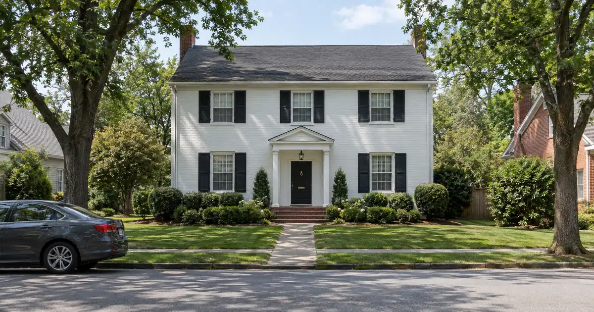 How a Rental HELOC Draw Payment Works With a Low First Lien