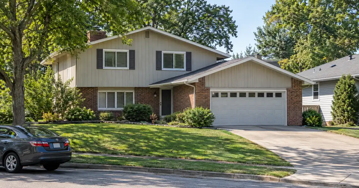Can a First-Time Equity Puller Refinance a Rental That Was Listed for Sale?