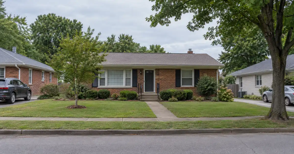 DSCR Cash Out Refinance in Lebanon, Tennessee: The 2026 DSCR Refinance Guide to the Square