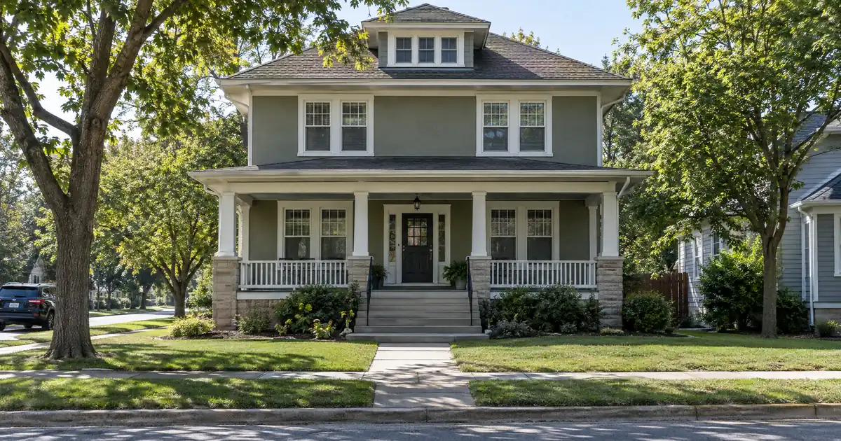 Should a Self-Employed Homeowner Start With a Bank Statement HELOC?