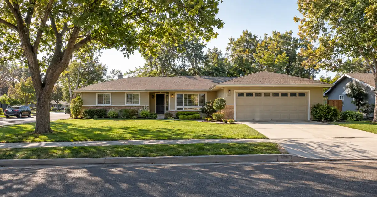 Can a Homeowner Open a HELOC Without Touching a Low First Mortgage?