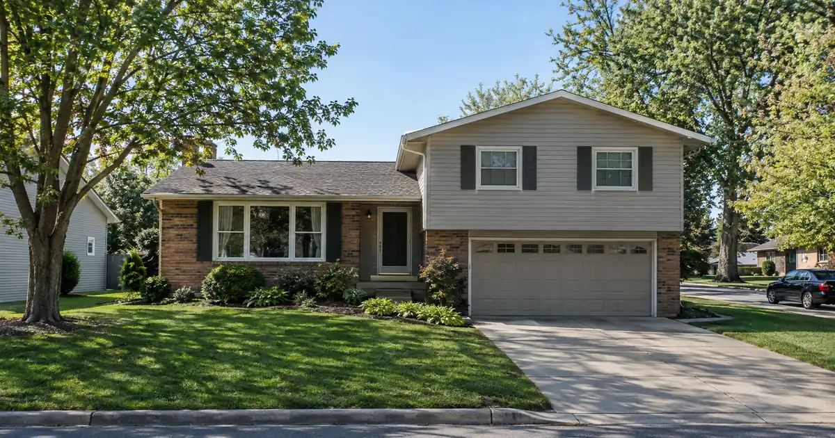 Does a Home Equity Loan Beat a HELOC for a Standby Emergency Fund?