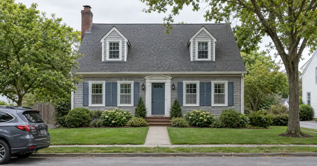 Refinance Payoff Rules for Combining a First Mortgage and a HELOC